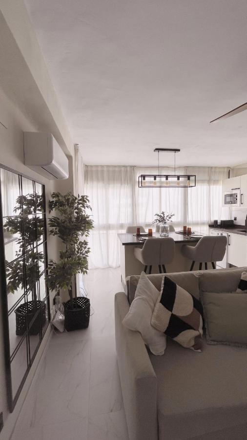 Precioso Apartamento Con Piscina A 3 Minutos De La Playa En Coche Torremolinos Dış mekan fotoğraf